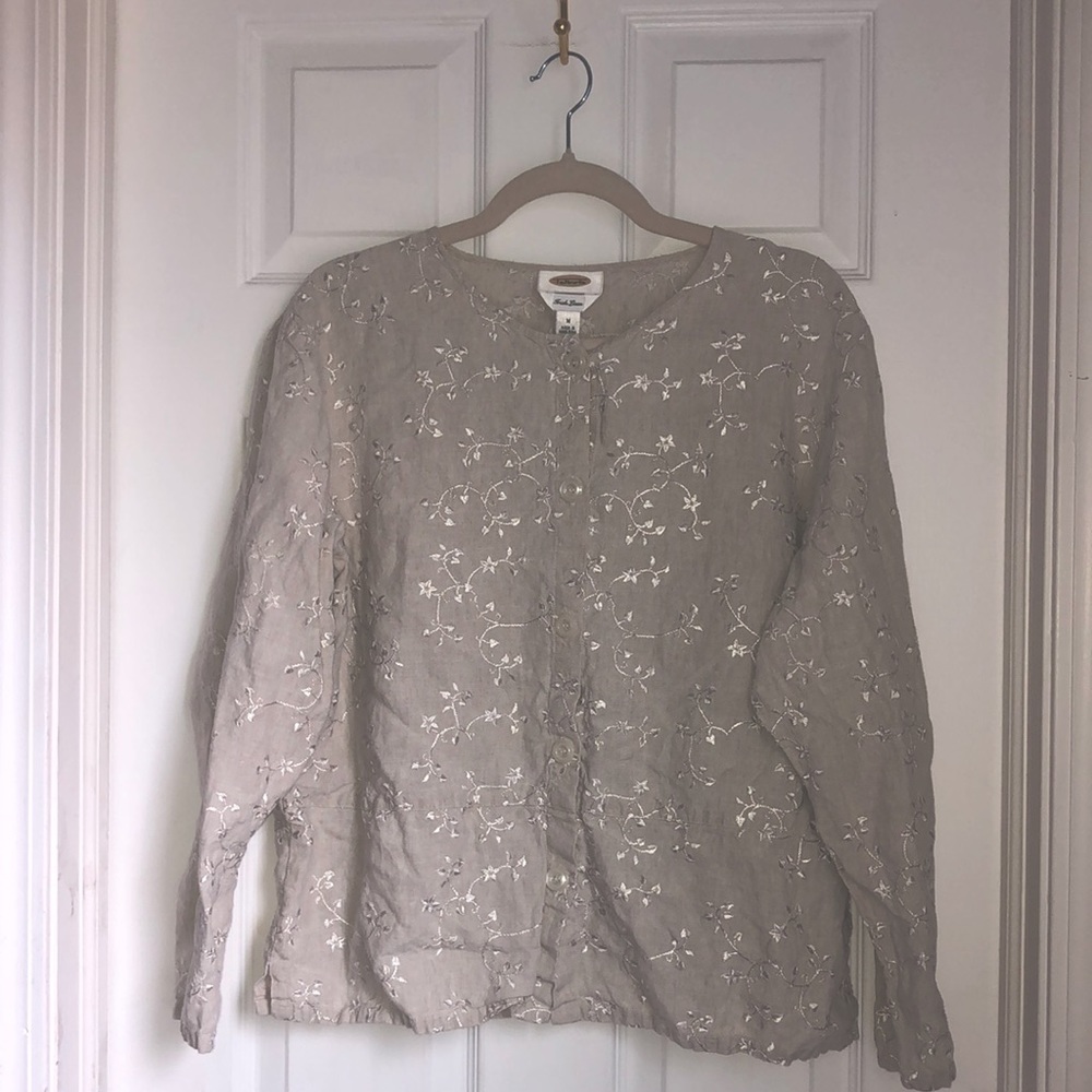 Talbots Irish Linen Embroidered Button Up Long-Sleeve Blouse in Size M